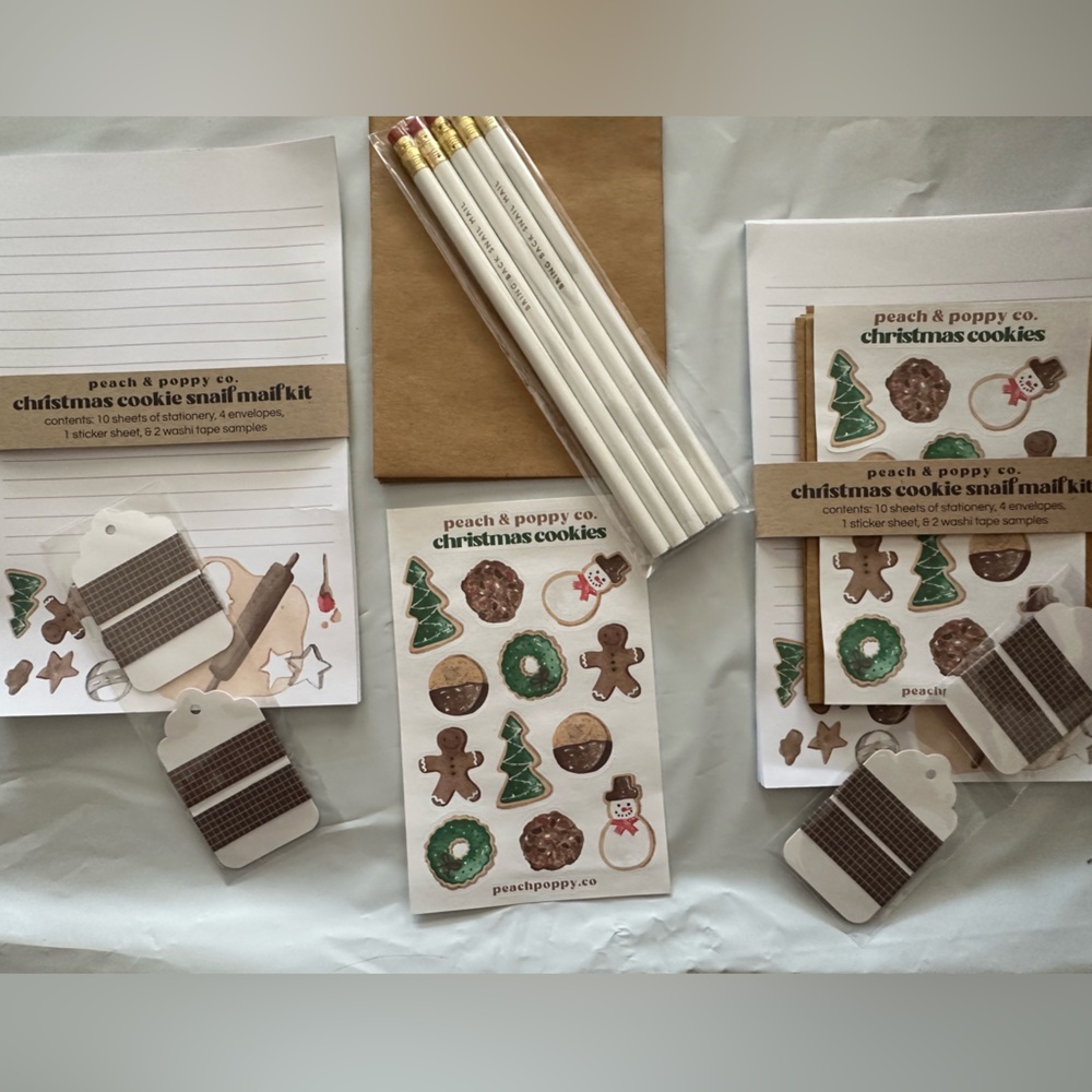 peach and poppy co. Christmas Stationery Bundle (2 Sets)